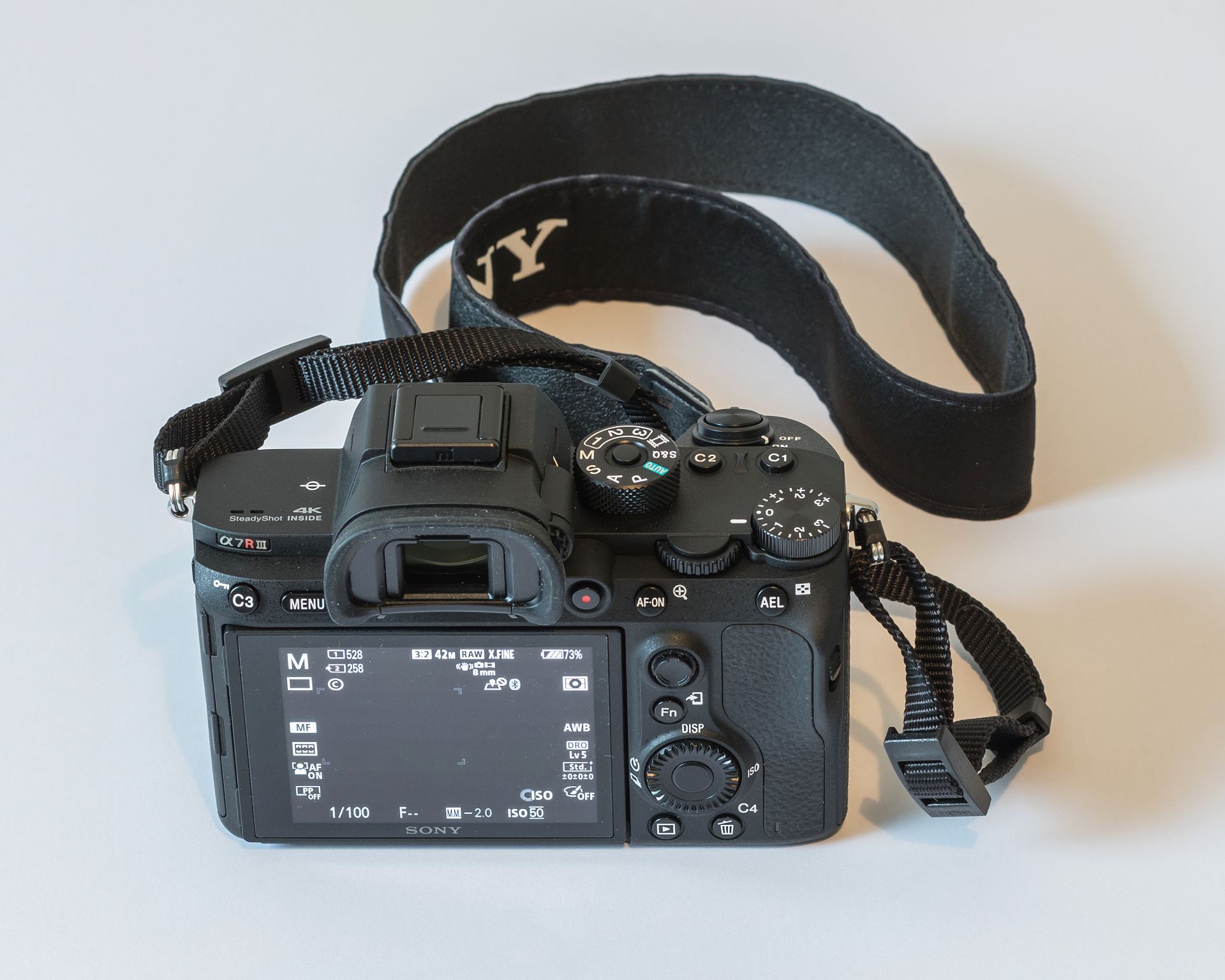 Sony A7r Iii 42mp (solo Cuerpo) — 2